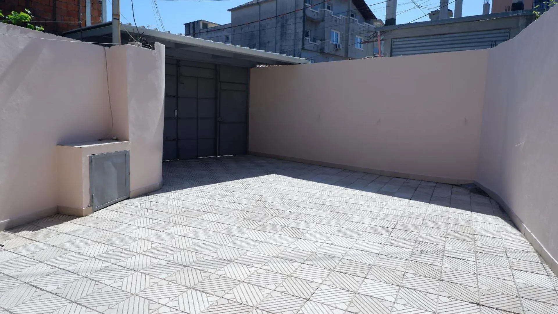 Vila Aral Shkodër